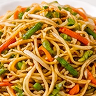 Vegetable Hakka Noodles